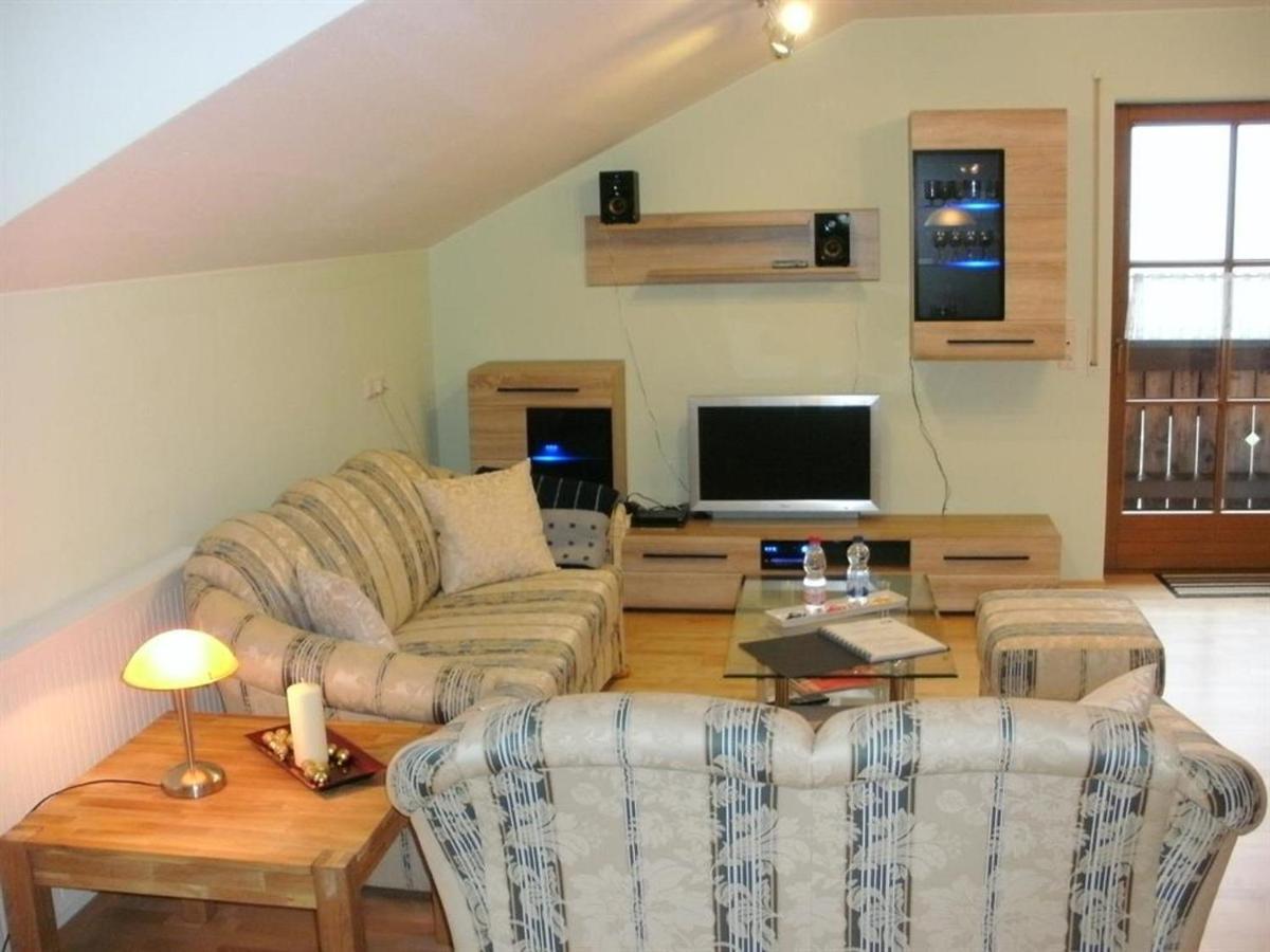 Ferienwohnung Klaus オイ・ミッテルベルグ エクステリア 写真